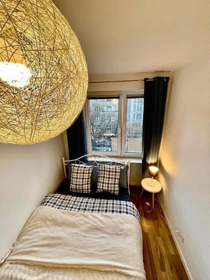 Апартаменти Decor 2 Metro Fast Wifi 55'Tv Netflix Hbo Cozy Варшава Екстер'єр фото